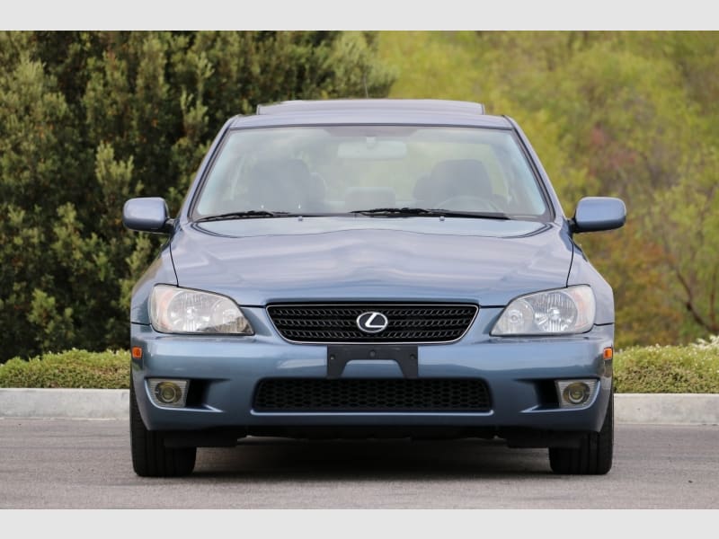 Lexus IS 300 2005 price $13,750