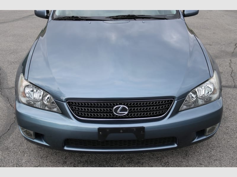 Lexus IS 300 2005 price $13,750