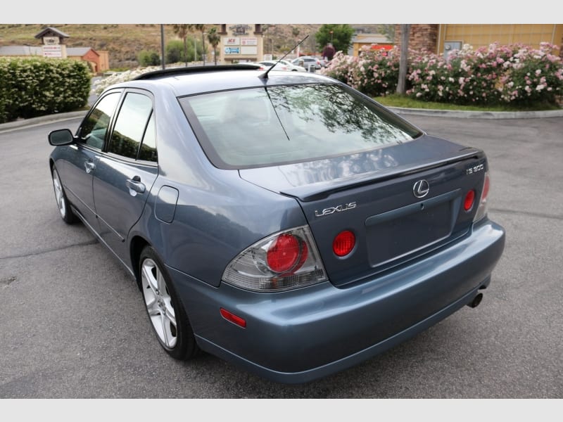 Lexus IS 300 2005 price $13,750