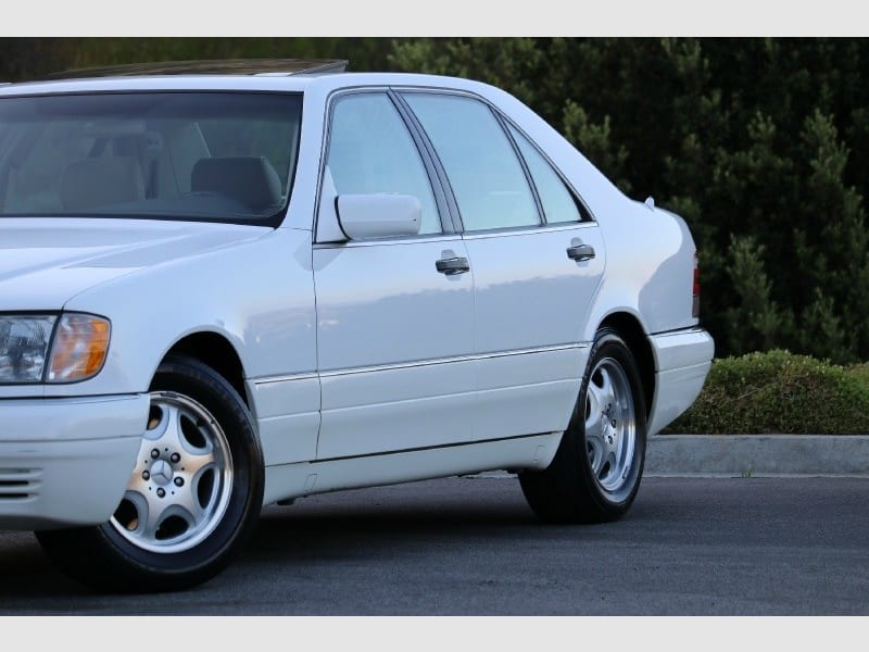 Mercedes-Benz S-Class 1997 price $16,800