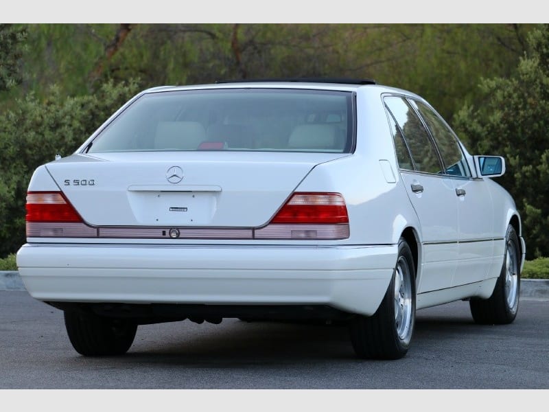 Mercedes-Benz S-Class 1997 price $16,800