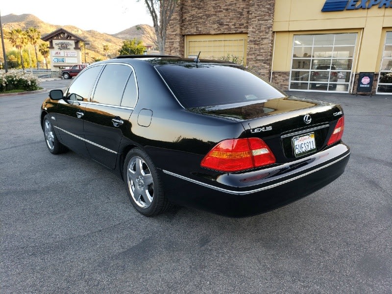 Lexus LS 430 2001 price $6,995