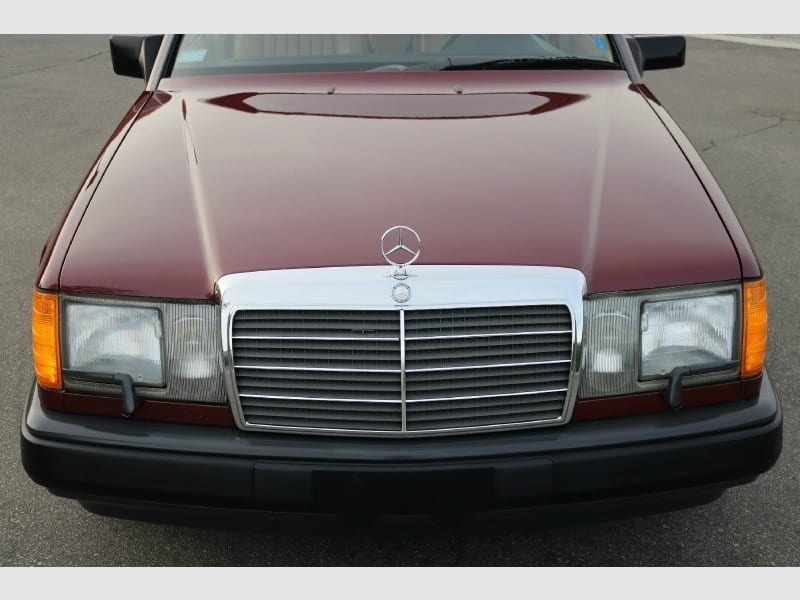 Mercedes-Benz  1987 price $0