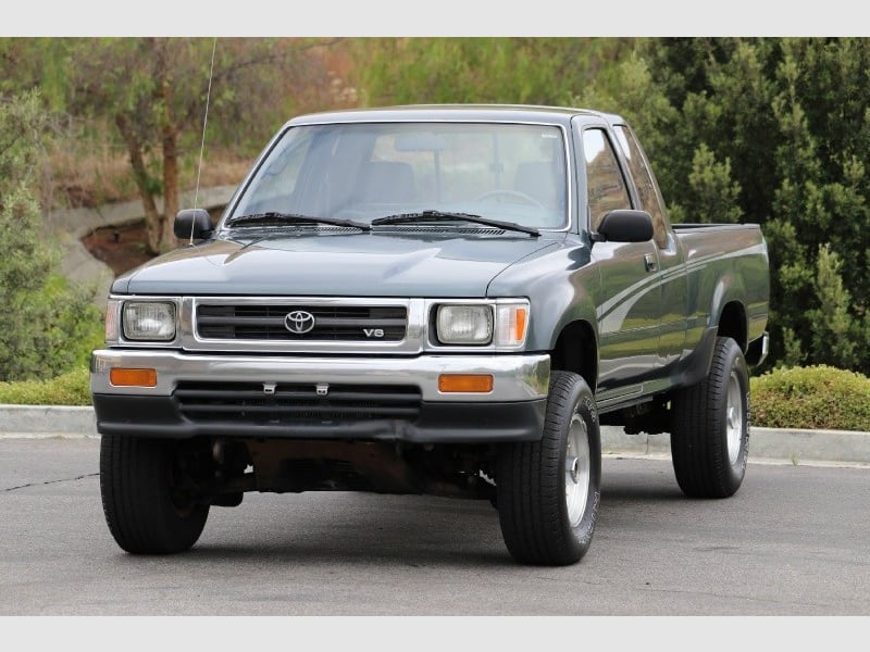 Toyota 4WD Pickups 1993 price $8,800