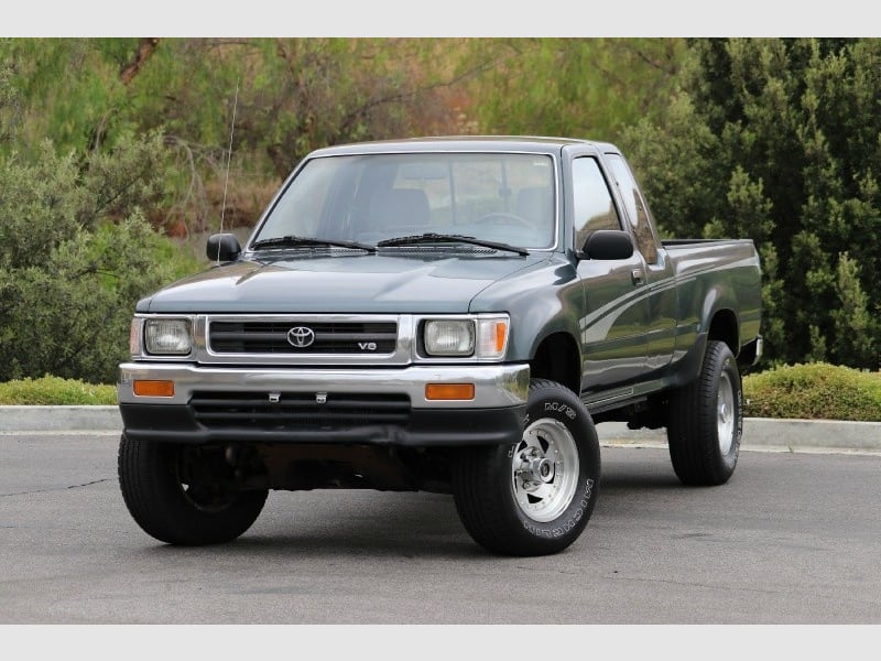 Toyota 4WD Pickups 1993 price $8,800