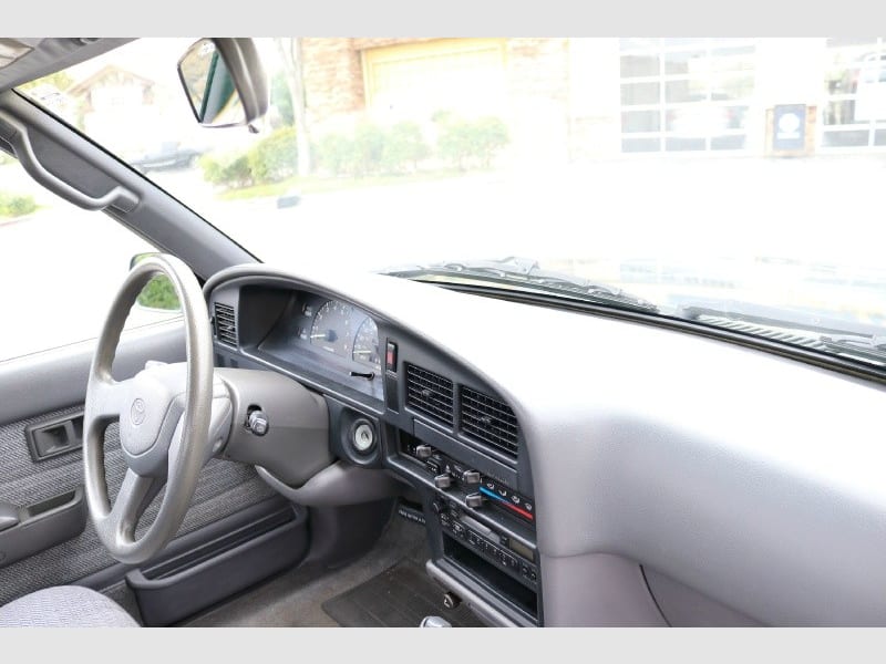 Toyota 4WD Pickups 1993 price $8,800