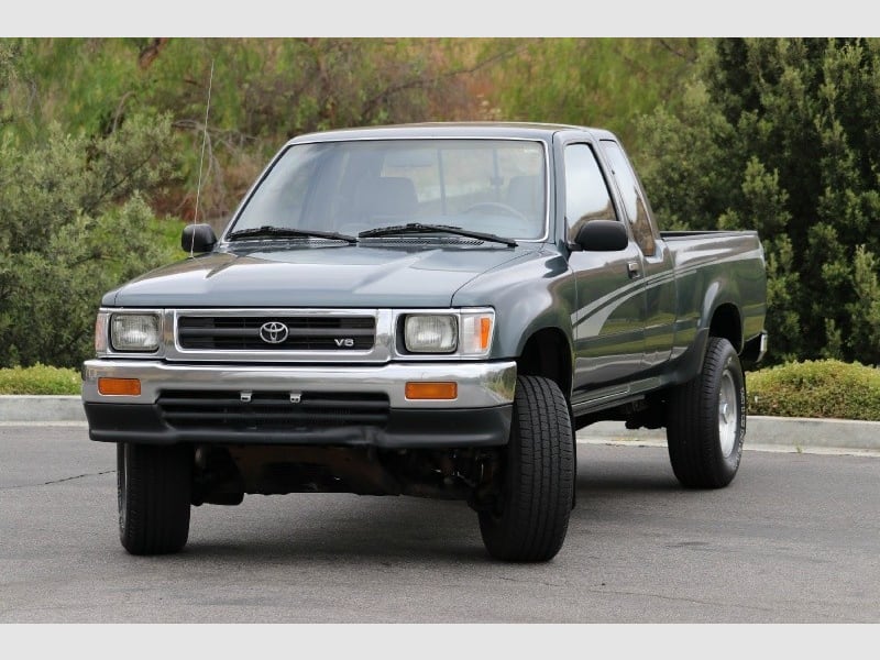 Toyota 4WD Pickups 1993 price $8,800