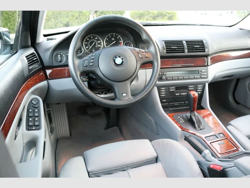 BMW 5-Series 2002 price $11,750