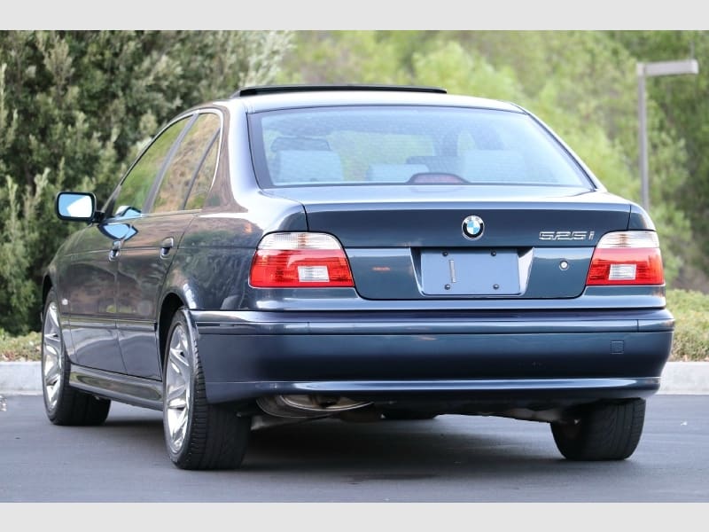 BMW 5-Series 2002 price $11,750