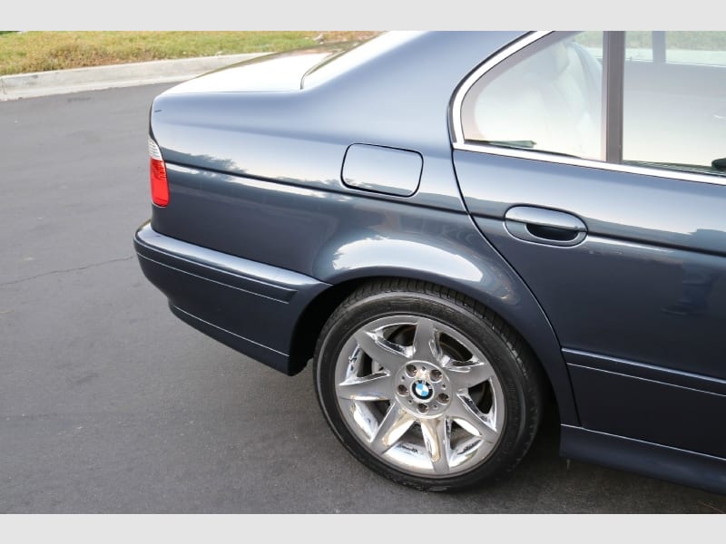 BMW 5-Series 2002 price $11,750