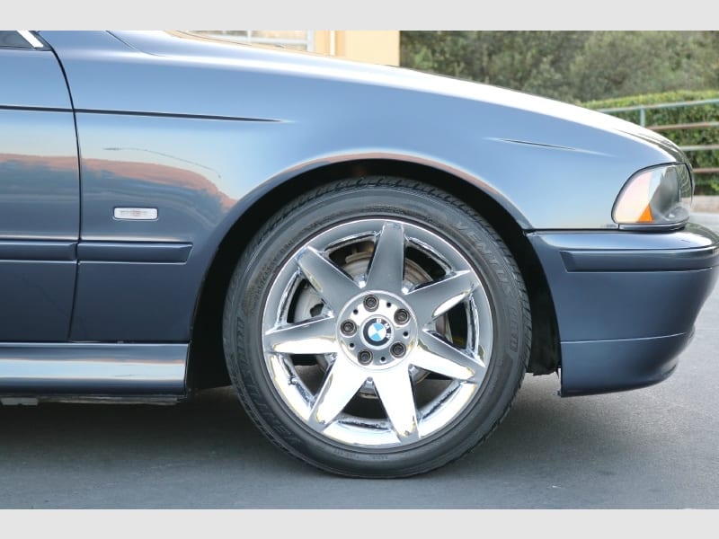 BMW 5-Series 2002 price $11,750