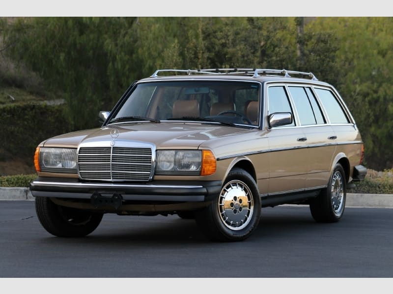 Mercedes-Benz 300 Series 1983 price $29,250