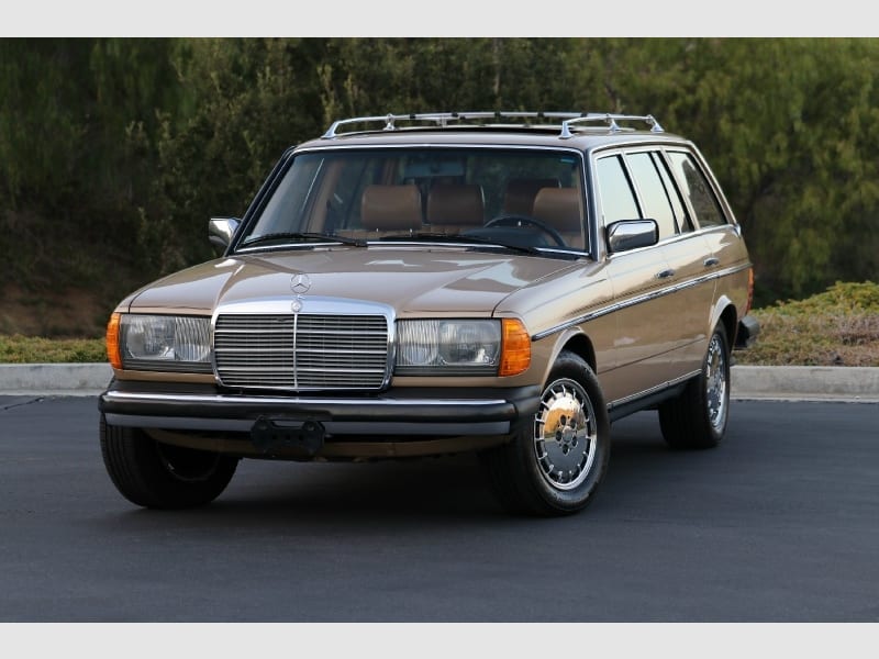 Mercedes-Benz 300 Series 1983 price $29,250