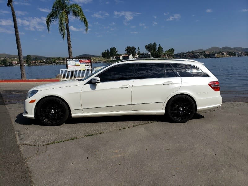 Mercedes-Benz E350 4MATIC 2013 price $23,500