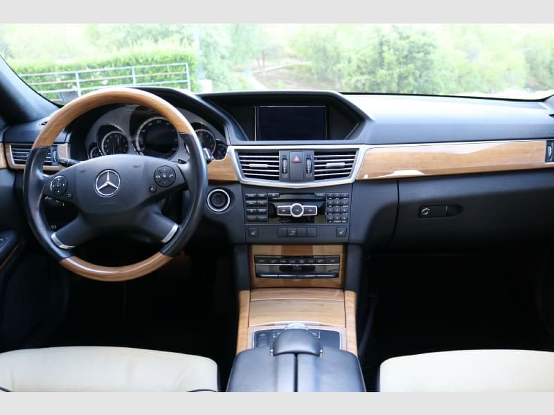 Mercedes-Benz E350 4MATIC 2013 price $23,500