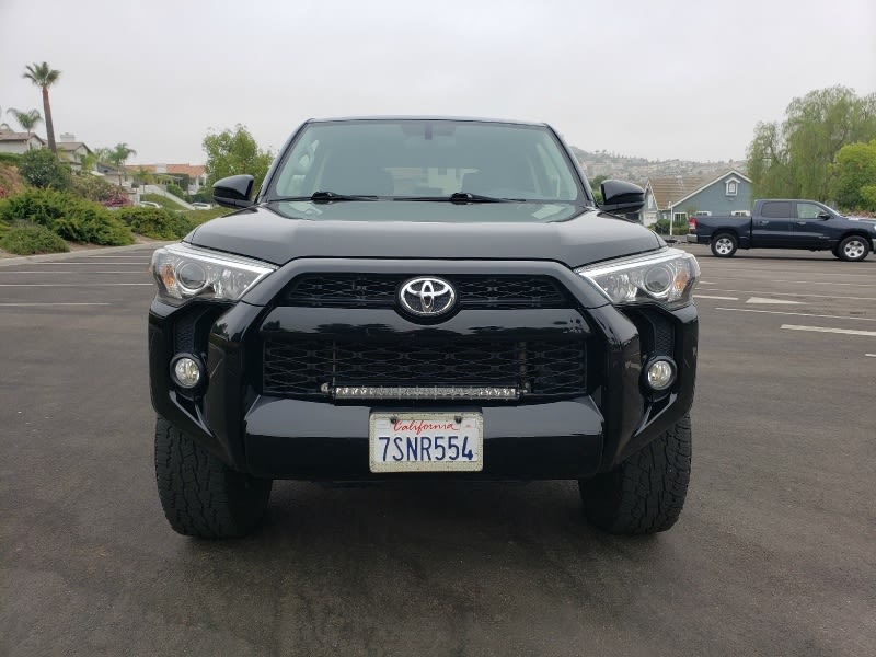 Toyota 4Runner 2016 price $25,800