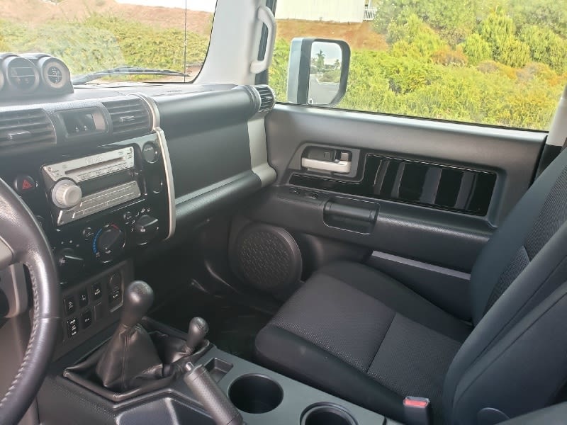 Toyota FJ Cruiser 2007 price $15,995