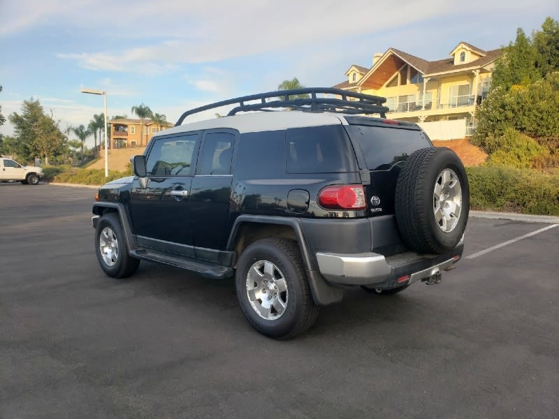 Toyota FJ Cruiser 2007 price $15,995