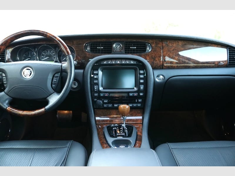 Jaguar XJ 2008 price $31,000