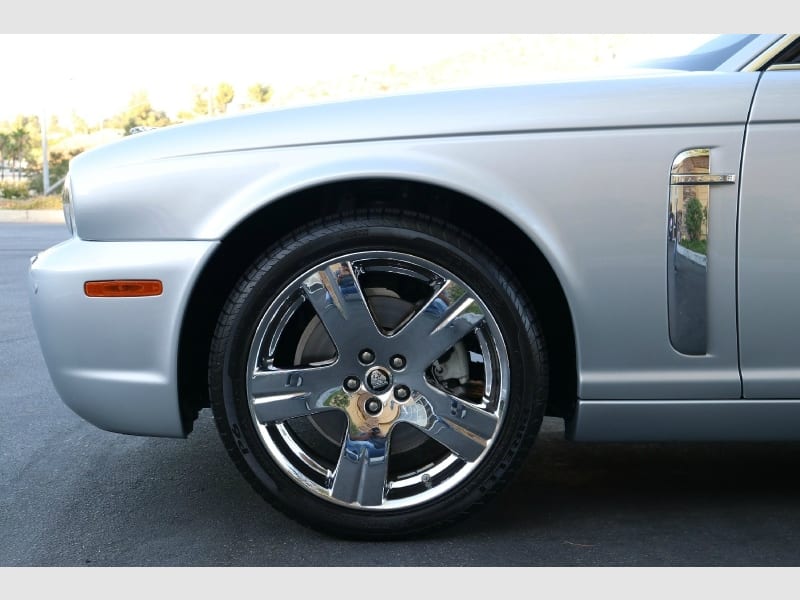 Jaguar XJ 2008 price $31,000