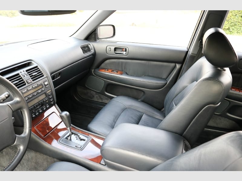 Lexus LS 400 1997 price $22,000