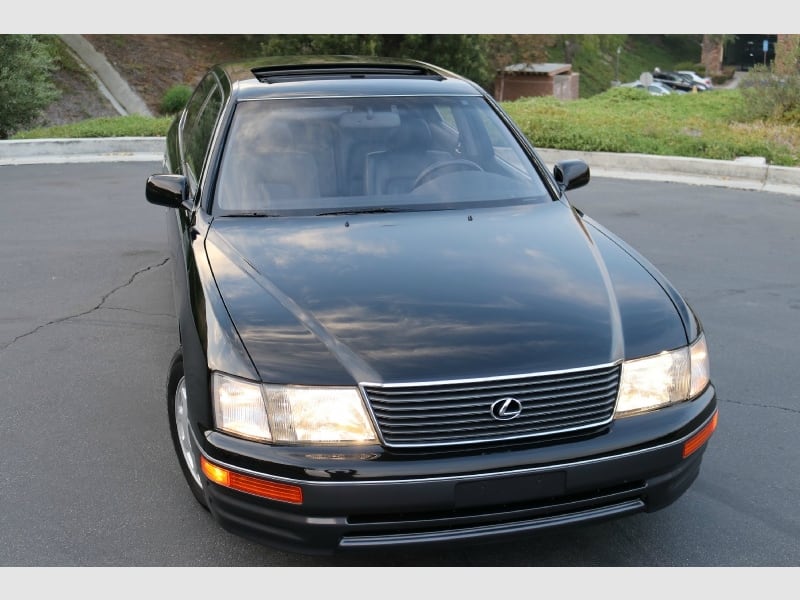 Lexus LS 400 1997 price $22,000