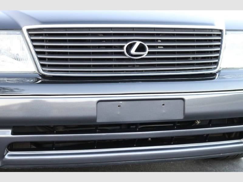 Lexus LS 400 1997 price $22,000