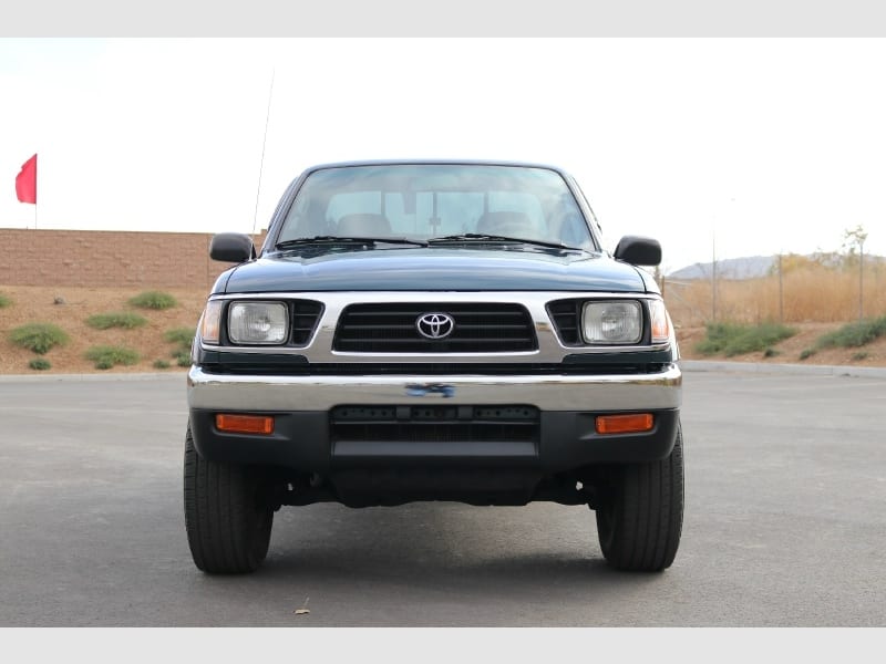 Toyota Tacoma 1995 price $15,800