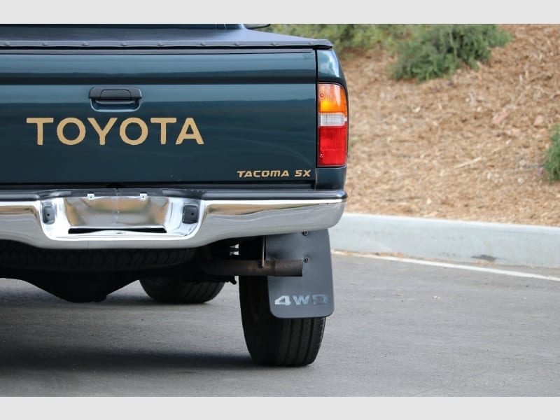 Toyota Tacoma 1995 price $15,800