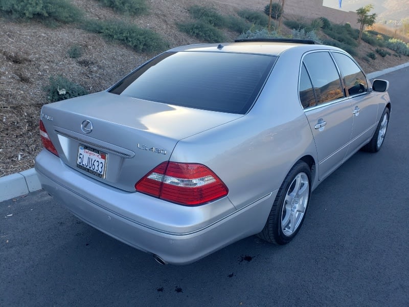 Lexus LS 430 2005 price $12,995