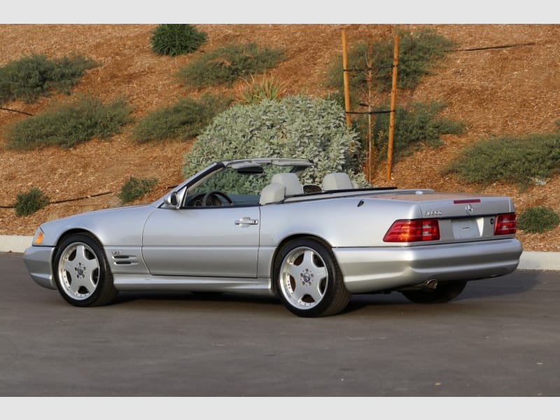 Mercedes-Benz SL-Class 2001 price $0