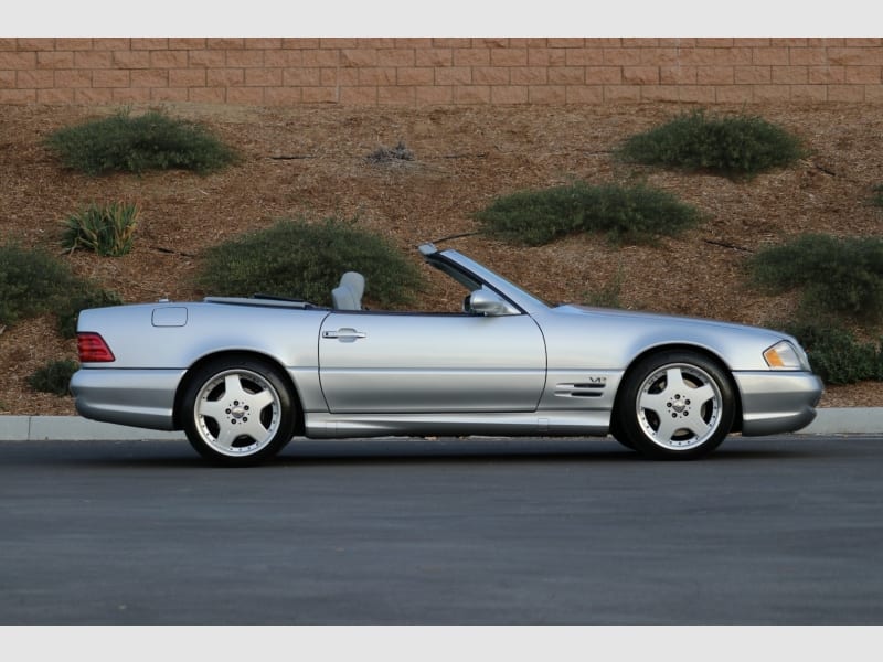 Mercedes-Benz SL-Class 2001 price $0