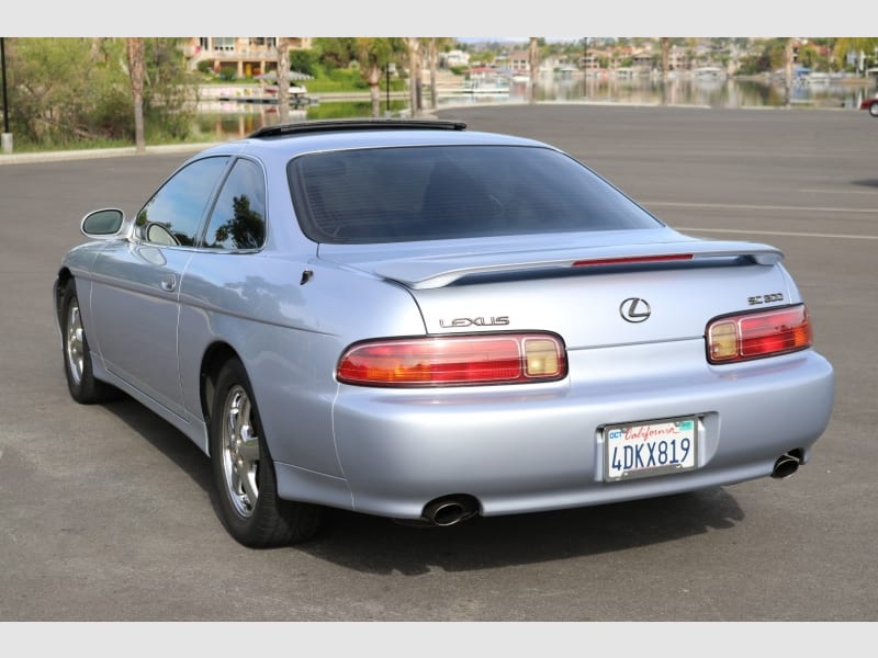 Lexus SC 300 Luxury Sport Cpe 1998 price $11,995