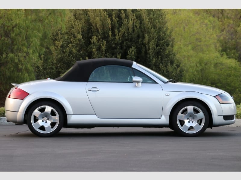 Audi TT 2001 price $32,000