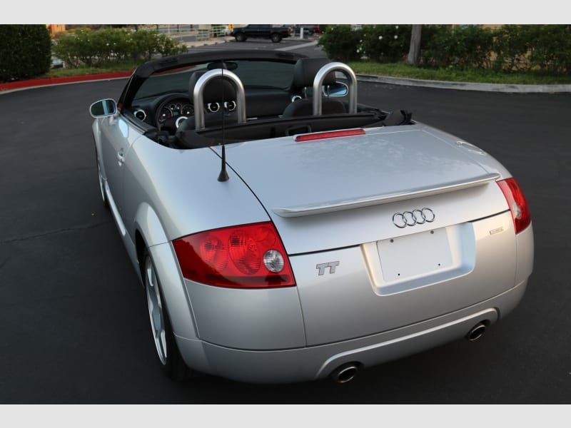 Audi TT 2001 price $32,000