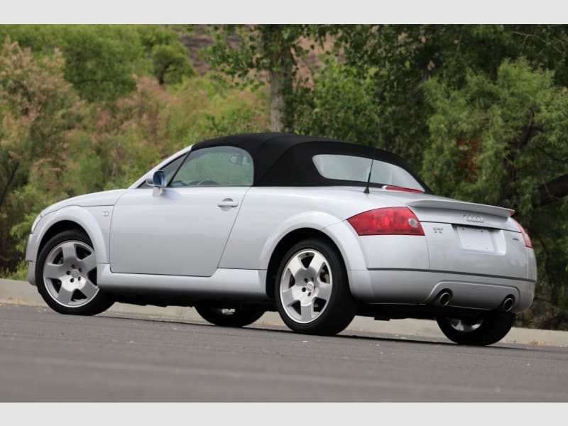 Audi TT 2001 price $32,000