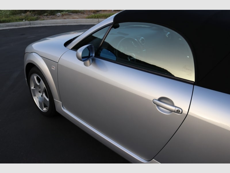 Audi TT 2001 price $32,000