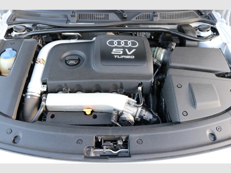 Audi TT 2001 price $32,000