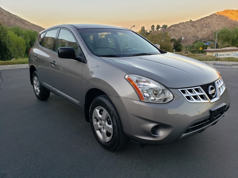 Nissan Rogue 2013 price $9,800