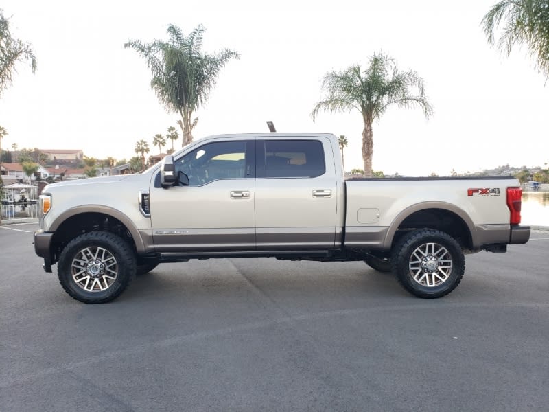 Ford Super Duty F-250 SRW 2018 price $68,900