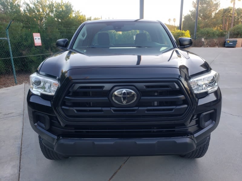 Toyota Tacoma 2018 price $23,800