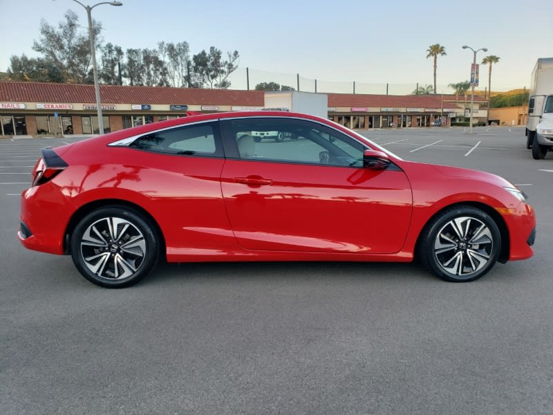 Honda Civic Coupe 2017 price $22,900