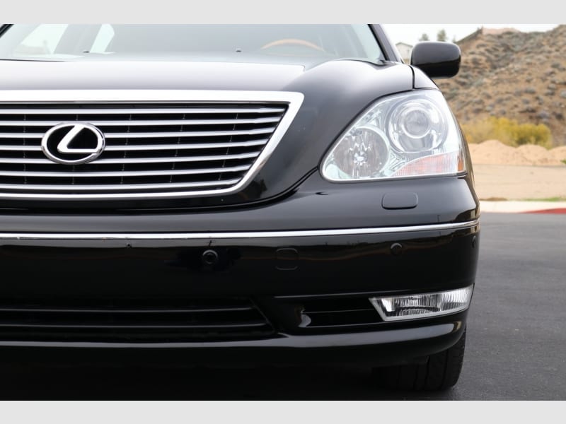 Lexus LS 430 2005 price $0