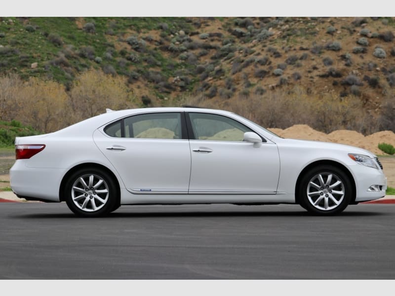 Lexus LS 600h L 2008 price $0