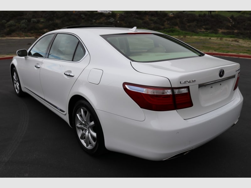 Lexus LS 600h L 2008 price $0