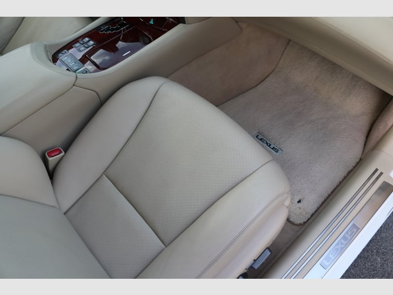 Lexus LS 600h L 2008 price $0