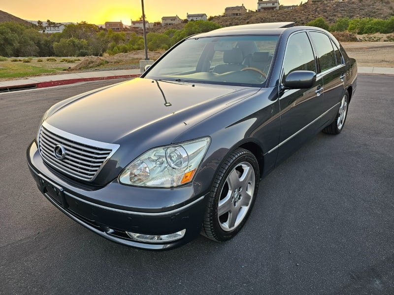 Lexus LS 430 2005 price $0