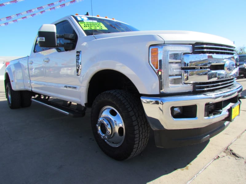 Ford F-350 SD 2019 price Call for Pricing.