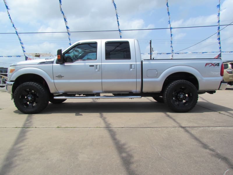 Ford F-250 SD 2016 price Call for Pricing.