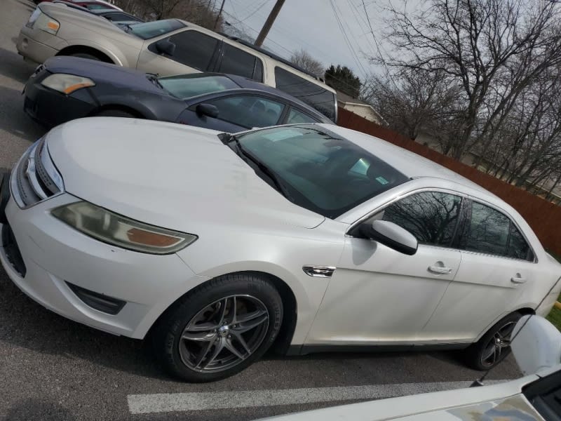 FORD TAURUS 2011 price $1,000 Down